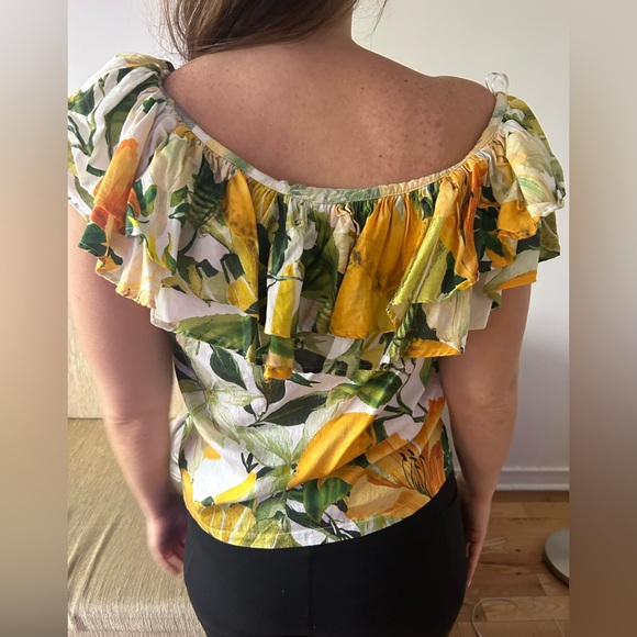 🍋💛 Yellow cute HM top 💛🍋 - Picture 4 of 6